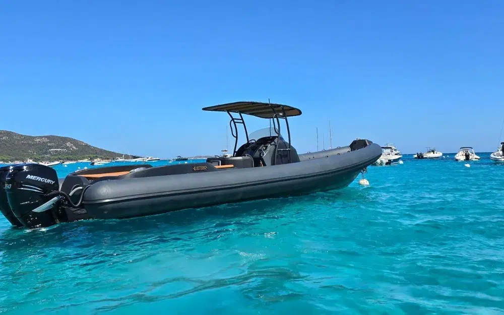 Bateaux &agrave; moteur Pneumatique - Semi-rigide 2008 occasion Fr&eacute;jus 83600