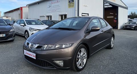 Honda Civic 1.8 i Vtec Virtuose 140ch - Suivi Honda 2010 occasion Saint-Denis-en-Val 45560