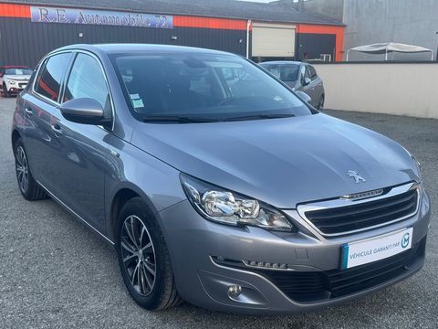 Peugeot 308 1.2 THP 110 CH Finition Style avec seulement 49.900 km du 10 2015 occasion Le Mans 72100
