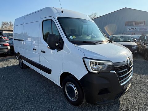 Renault Master III Fourgon F3500 -DCi 135cv - L2H2 - TVA R&Eacute;CUP&Eacute;RABLE prix 2023 occasion Saint-Denis-en-Val 45560