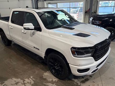Dodge RAM SPORT 5,7L V8 395 - 26000 Kms - 64900e TTC 2022 occasion SENLIS 60300