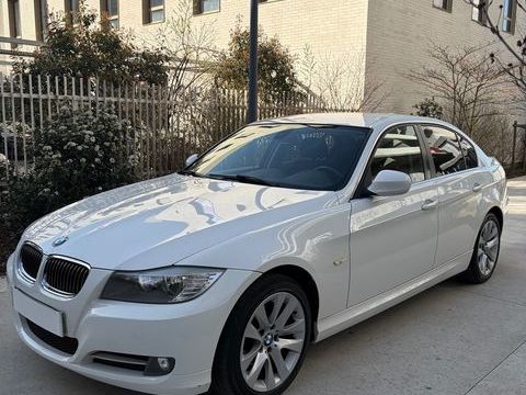 BMW S&eacute;rie 3 316D E90 LCI EDITION CONNECTED DRIVE 2011 occasion FLEURY-LES-AUBRAIS 45400