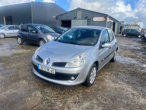 Renault Clio 1.4 16v 73876KM 2006 occasion Leg&eacute; 44650