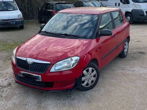 Skoda Fabia 1.2 2009 occasion SORGUES 84700