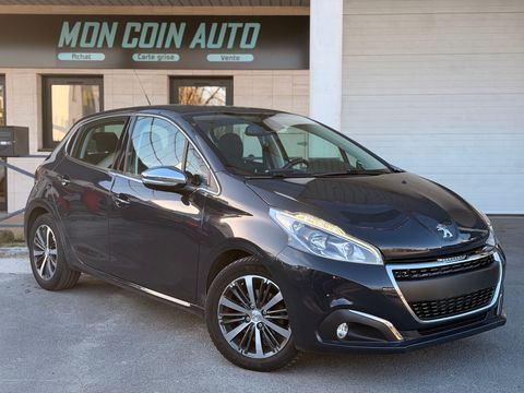 Peugeot 208 Allure 1.2 110 cv BVM5 - Distribution OK / 1&egrave;re main 2018 occasion Goussainville 95190