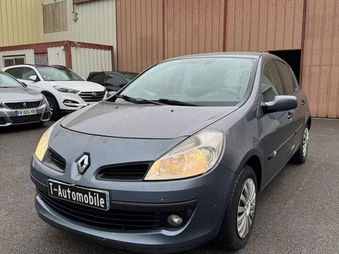 Renault Clio III 1.5dci 68ch Dynamique Distribution neuve GARANTIE 2005 occasion ORMES 45140