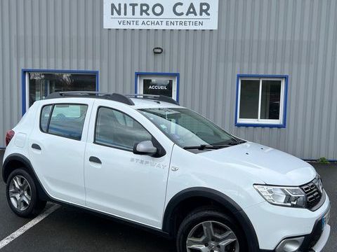 Dacia Sandero TCE 90 / GARANTIE 12 MOIS 2019 occasion MAUGES SUR LOIRE 49290