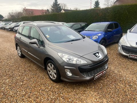 Peugeot 308 SW 1,6L HDI 110 CV BV6 1&egrave;re MAIN 7 PLACES 2008 occasion Villemandeur 45700
