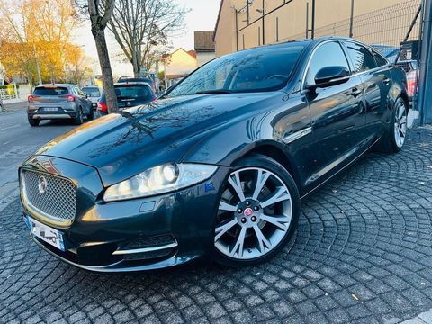 Jaguar XJ - PREMIUM LUXE -3.0 D V6 300CV Bv6 - Crit 2 / Entretien suiv 2015 occasion Houilles 78800