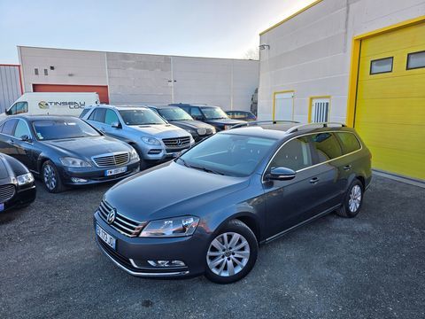Volkswagen Passat 2.0 tdi 140CH BLUEMOTION DSG6 ANDROID AUTO 2011 occasion Vineuil 41350