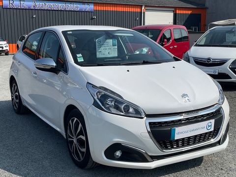 Peugeot 208 1.2 THP 110ch avec seulement 45.500kms finition Allure busin 2016 occasion Le Mans 72100