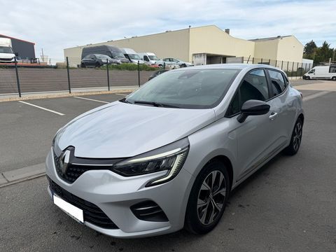 Renault Clio dci 100 CLIM GPS 1 ER MAIN CARNET D ENTRETIEN PRIX 9167 HT 2022 occasion Saint-Jean-De-Braye 45800