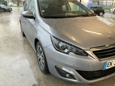 Peugeot 308 1.2 thp finition allure 110 2017 occasion Les Sables-d'Olonne 85180