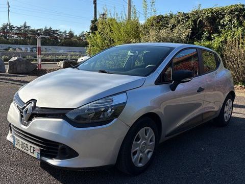 Renault Clio IV 1.5 DCI Soci&eacute;t&eacute; CT ok 2015 occasion Feyzin 69320