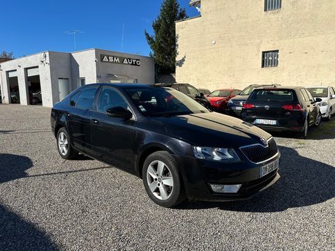 Skoda Octavia Berline 1.6 TDI 105 ch DSG7 BUSINESS Green Tec / 2015 / 76 5 2014 occasion Lyon 8e Arrondissement 69008