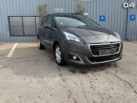 Peugeot 5008 7 places 1.6 hdi 120ch garantie 1 ans 2016 occasion SAINT-GILLES 30800