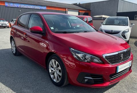 Peugeot 308 1.2 L THP 130ch avec 85.000km Essence Finition Style Boite 2018 occasion Le Mans 72100
