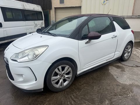 Citro&euml;n DS3 1.6 hdi 90 Sport Chic 2010 occasion Fleury-les-Aubrais 45400