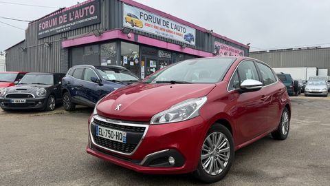 Peugeot 208 (2) 1.2 L 110 CHV S&S ALLURE 5P AN2017 2017 occasion Coigni&egrave;res 78310