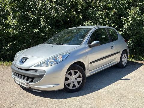 Peugeot 206 1.4HDi 70cv Kit Distrib NEUF 2011 occasion SORGUES 84700
