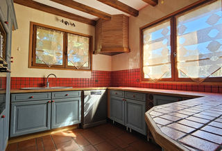  Maison � vendre 8 pi�ces 240 m�