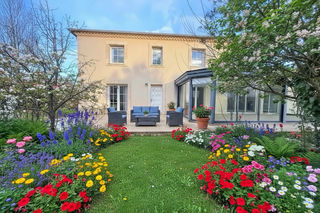  Maison � vendre 6 pi�ces 220 m�