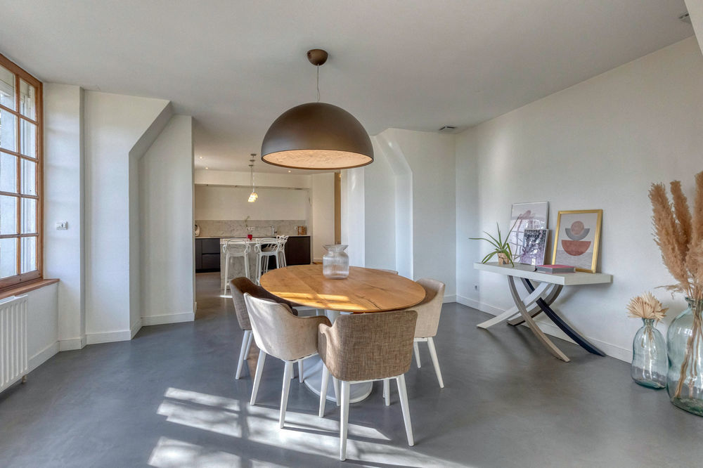 � vendre  Propri�t�/ch�teau Meylan (38240)