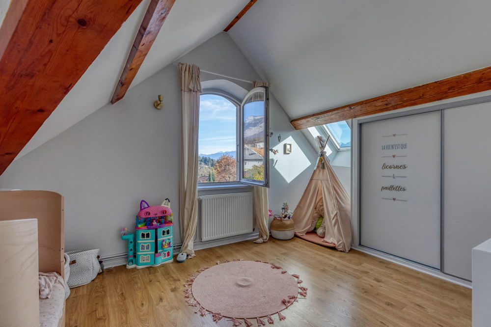 � vendre  Propri�t�/ch�teau Meylan (38240)