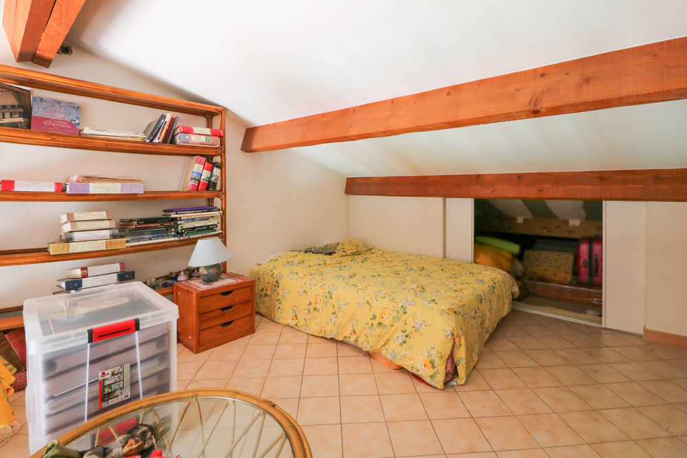 � vendre  Maison Uz�s (30700)