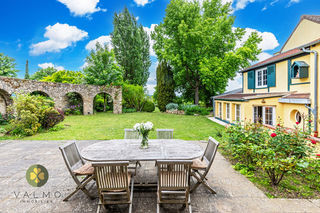  Maison � vendre 10 pi�ces 225 m�