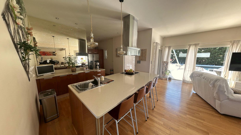 � vendre  Maison Pernes-les-Fontaines (84210)