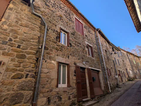   D�pt. 43 - A VENDRE � PRADELLES - Maison mitoyenne de Village de 72 m2 Maison - 3 pi�ce(s) - 72 m�