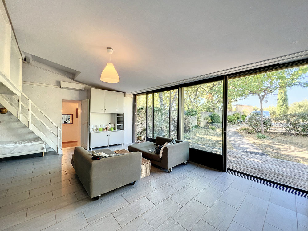 � vendre  Propri�t�/ch�teau Murs (84220)