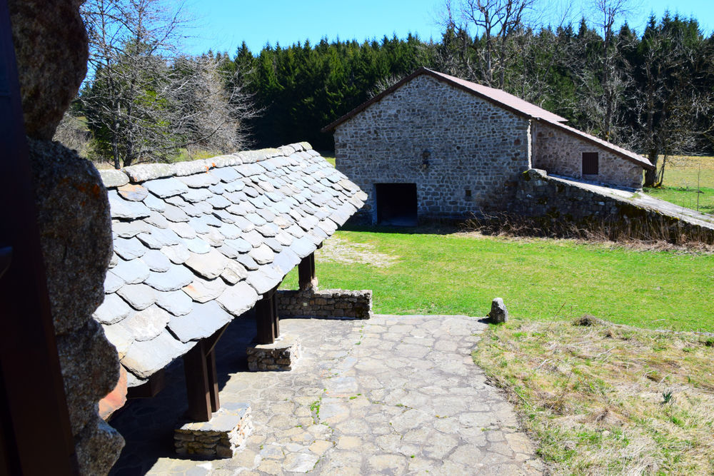 � vendre  Propri�t�/ch�teau Coucouron (07470)