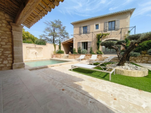   DPT(13) Maillane A vendre  Mas avec piscine Maison - 5 pi�ce(s) - 125 m�