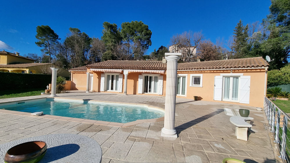 � vendre  Maison La Motte (83920)