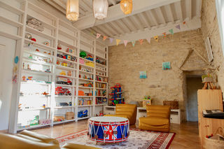  Propri�t�/ch�teau � vendre 6 pi�ces 303 m�