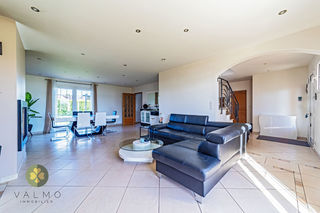  Maison � vendre 5 pi�ces 200 m�