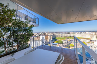  Appartement � vendre 4 pi�ces 225 m�