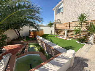  Maison � vendre 6 pi�ces 165 m�