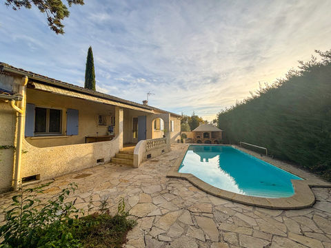   � VENDRE ( Dept 30 ) MONS.   Villa 3 chambres + jardin+ double garage + Piscine Maison - 4 pi�ce(s) - 110 m�