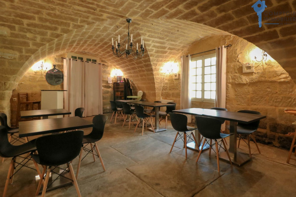 � vendre  Maison Uz�s (30700)