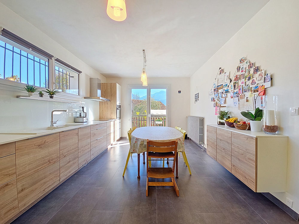 � vendre  Maison Crolles (38920)