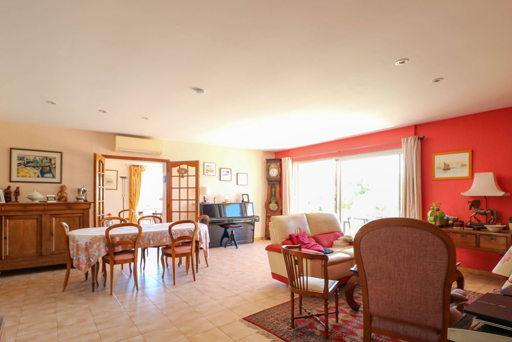 � vendre  Maison Uz�s (30700)