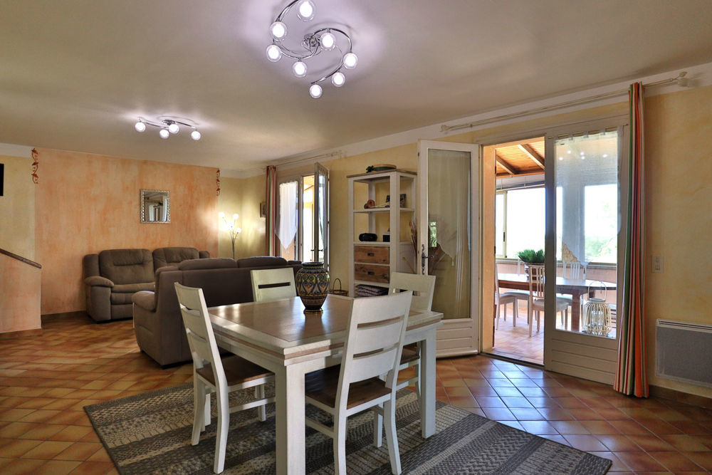 � vendre  Maison Saint-Saturnin-l�s-Apt (84490)