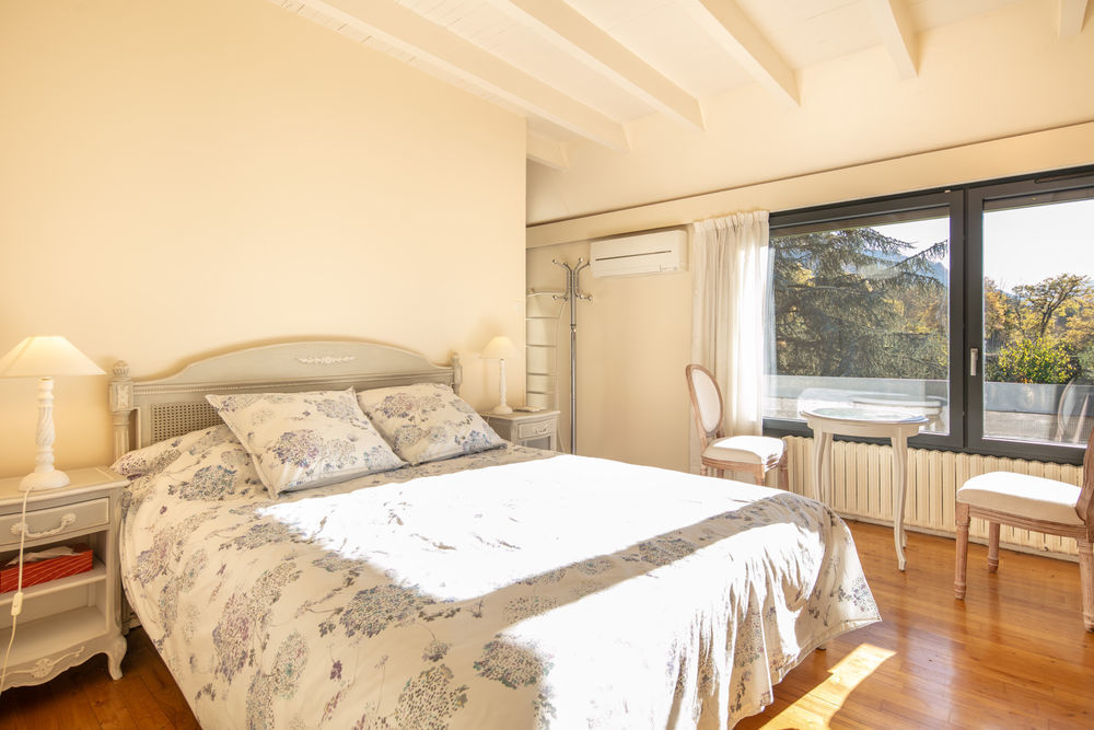 � vendre  Propri�t�/ch�teau Uriage (38410)