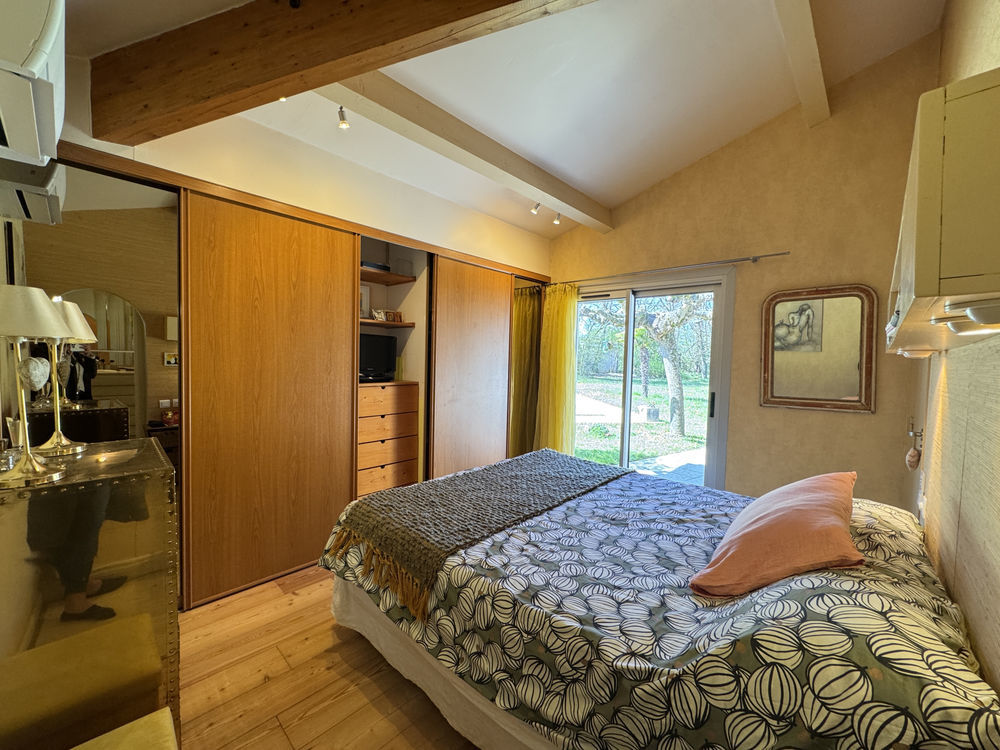 � vendre  Propri�t�/ch�teau Mont�lier (26120)