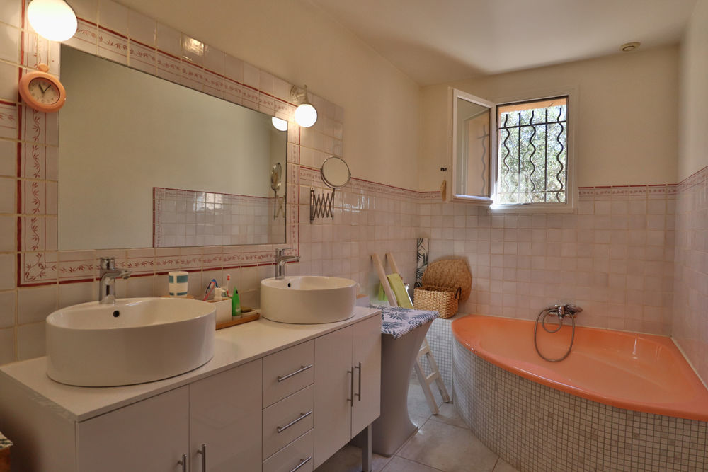 � vendre  Maison Saint-Saturnin-l�s-Apt (84490)