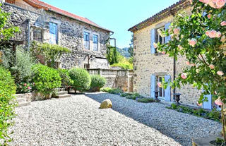  Propri�t�/ch�teau � vendre 15 + pi�ces 800 m�