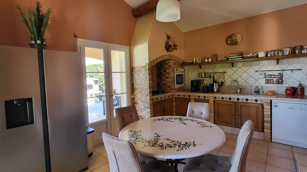 � vendre  Maison Uz�s (30700)